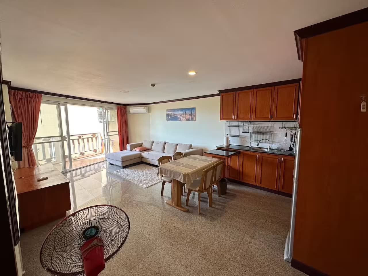 2 Bedrooms Royal Hill Resort 3