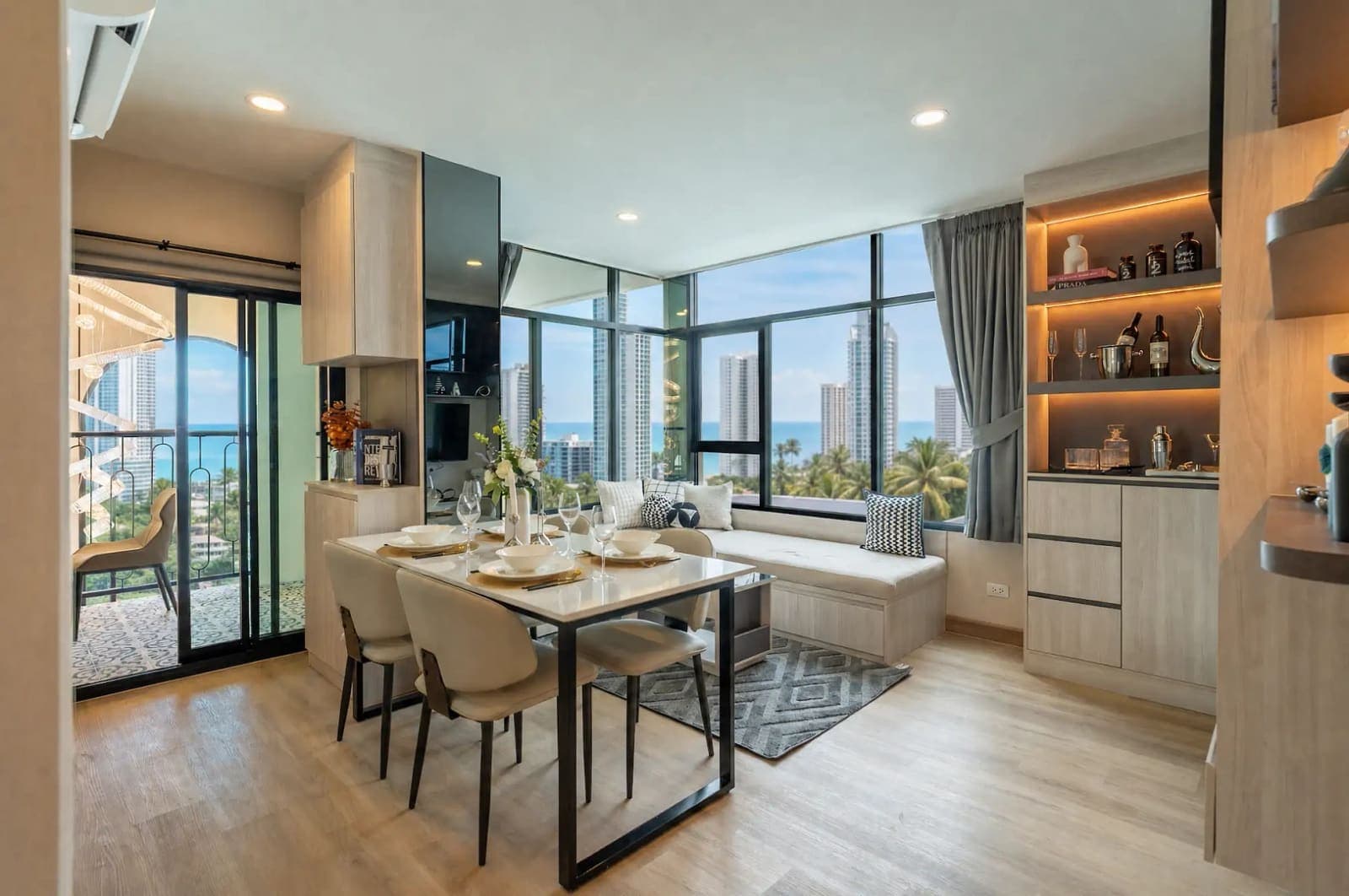 The Indeed Condo Condo