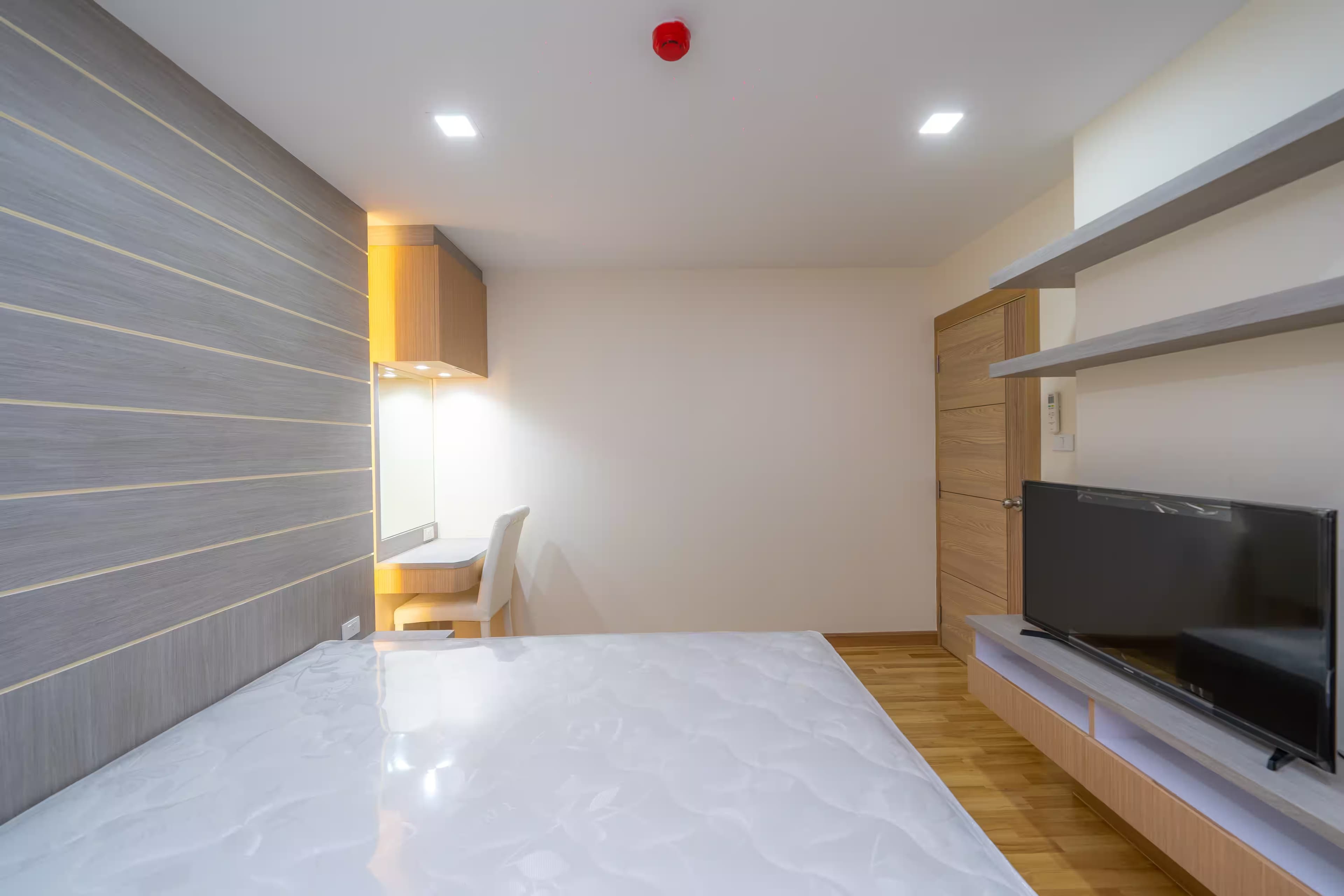 2 Bedrooms Whale Marina Condominium 19