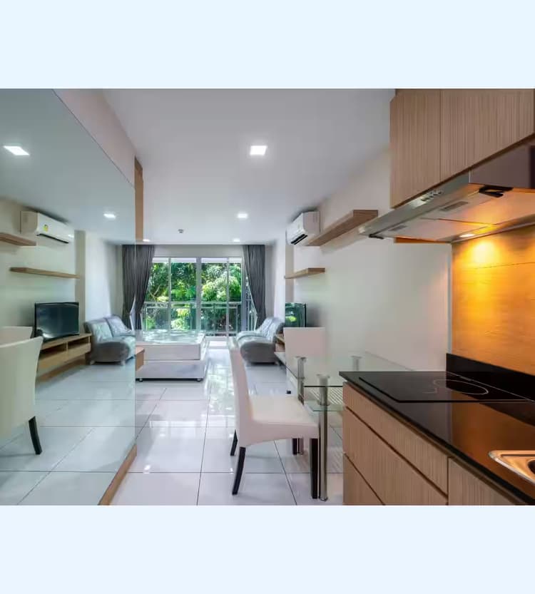 Whale Marina Condominium Студия 28.96 м2