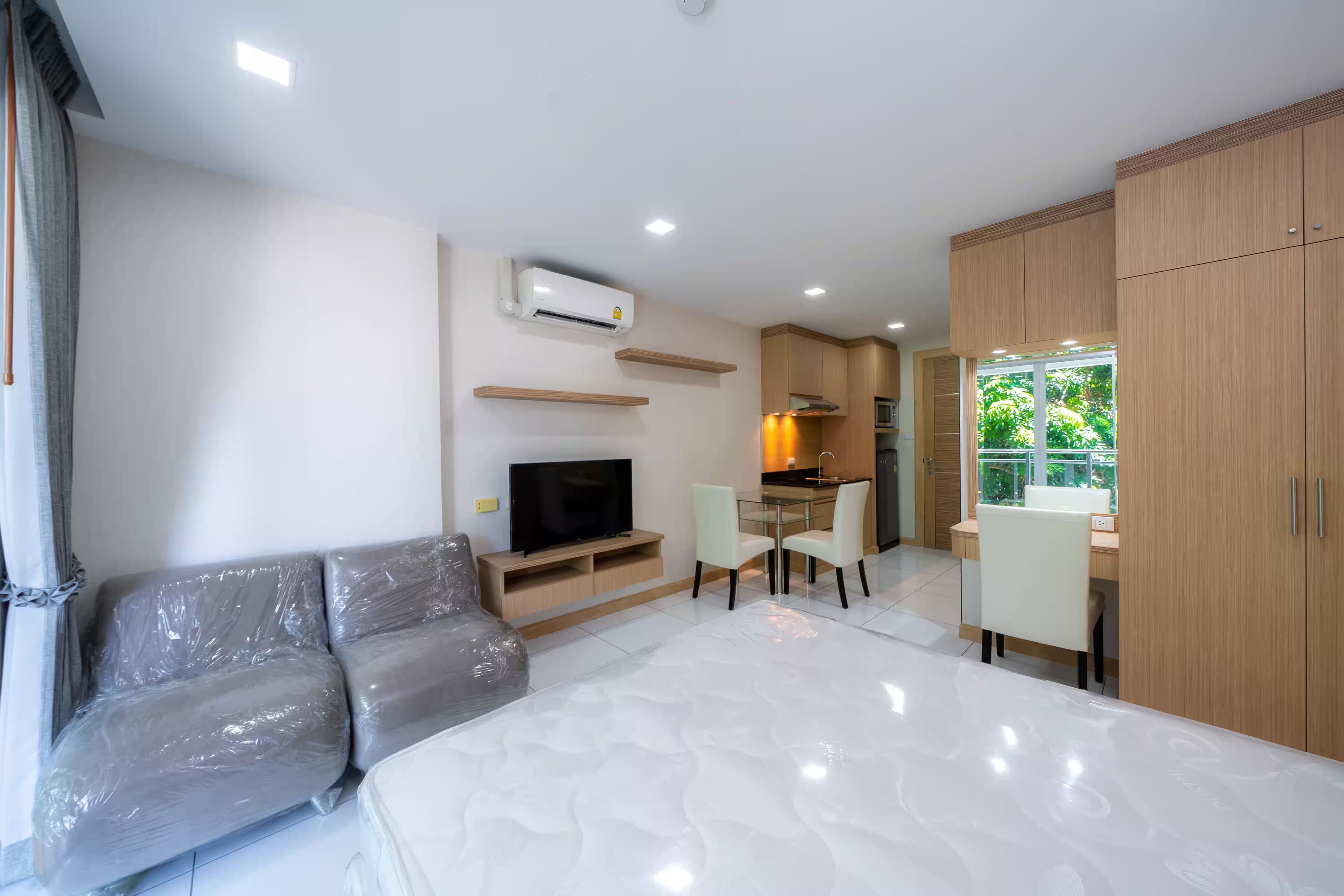 Студия Whale Marina Condominium 18