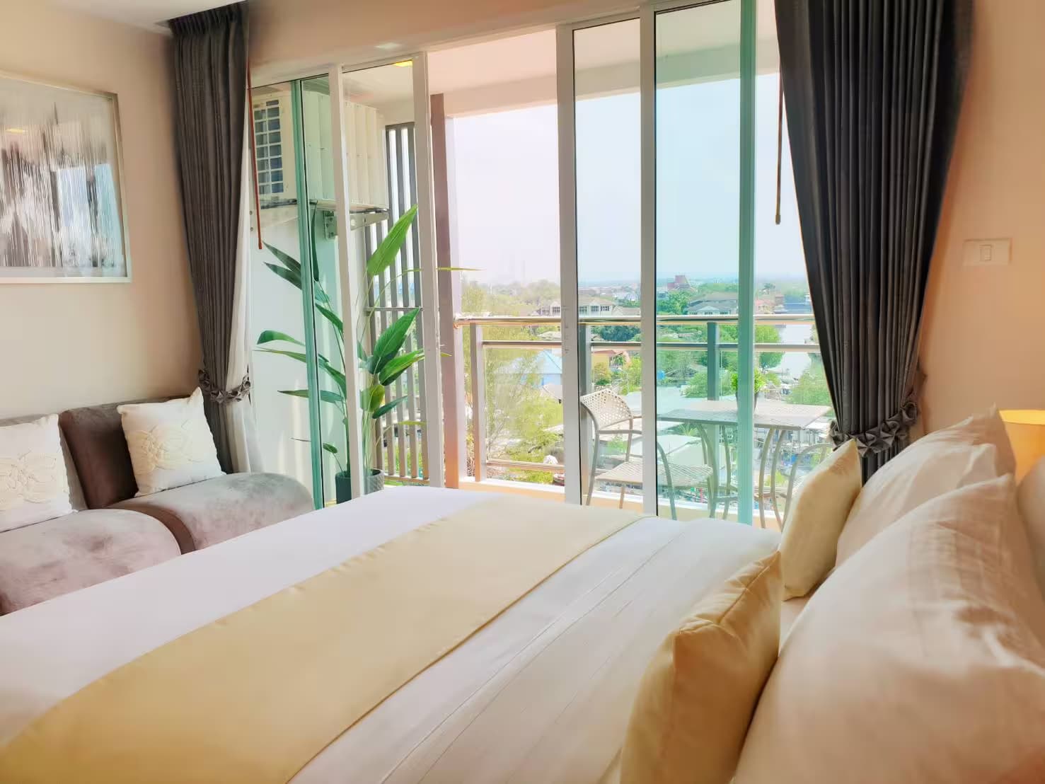 Студия Whale Marina Condominium 6