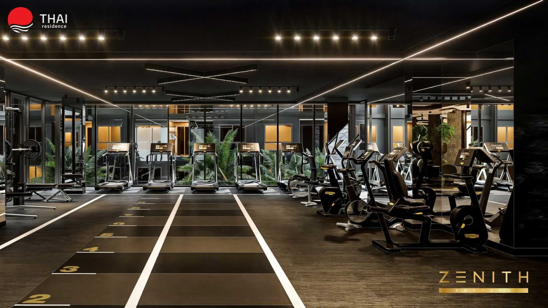 Zenith Pattaya Современный фитнес-зал