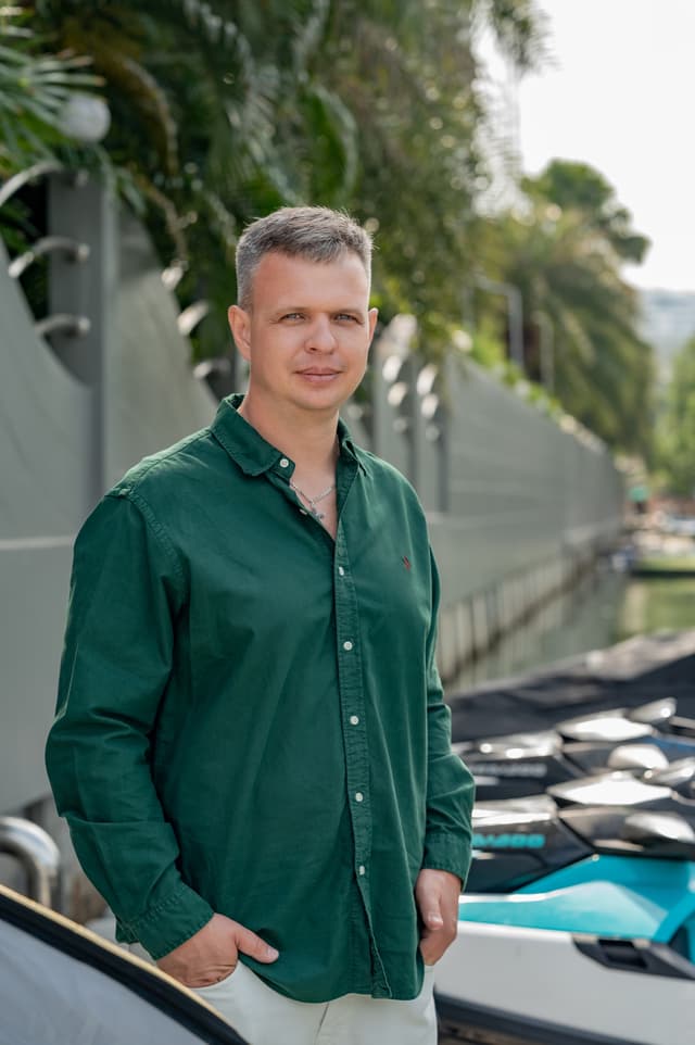 Владимир Самила Co-Founder / CSO (Директор по продажам)