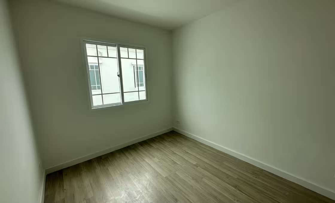 3-bedroom Bristol Park 18