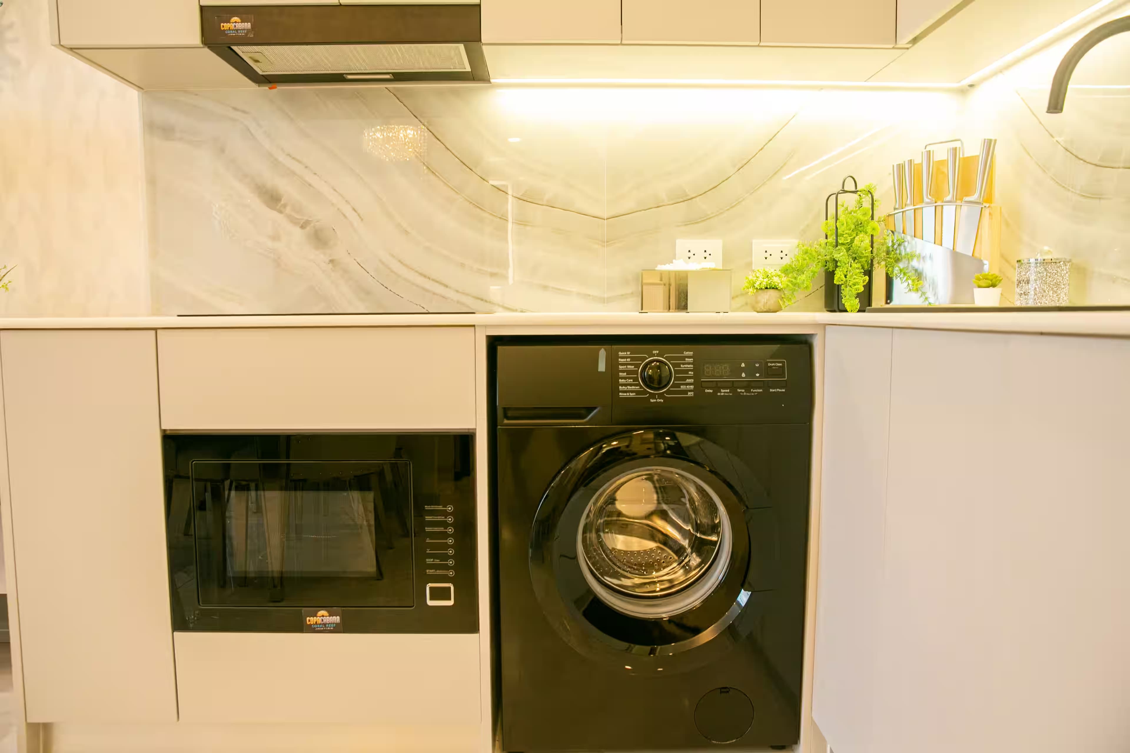 3 Bedrooms Copacabana Coral Reef 20