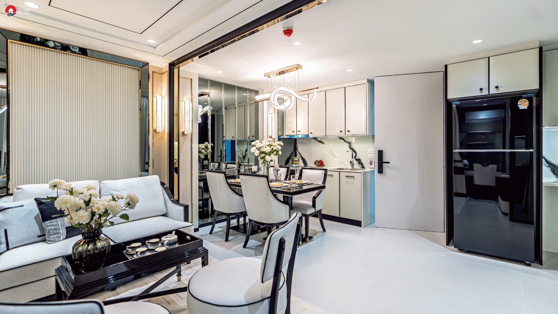 1 Bedroom Embassy Life 26