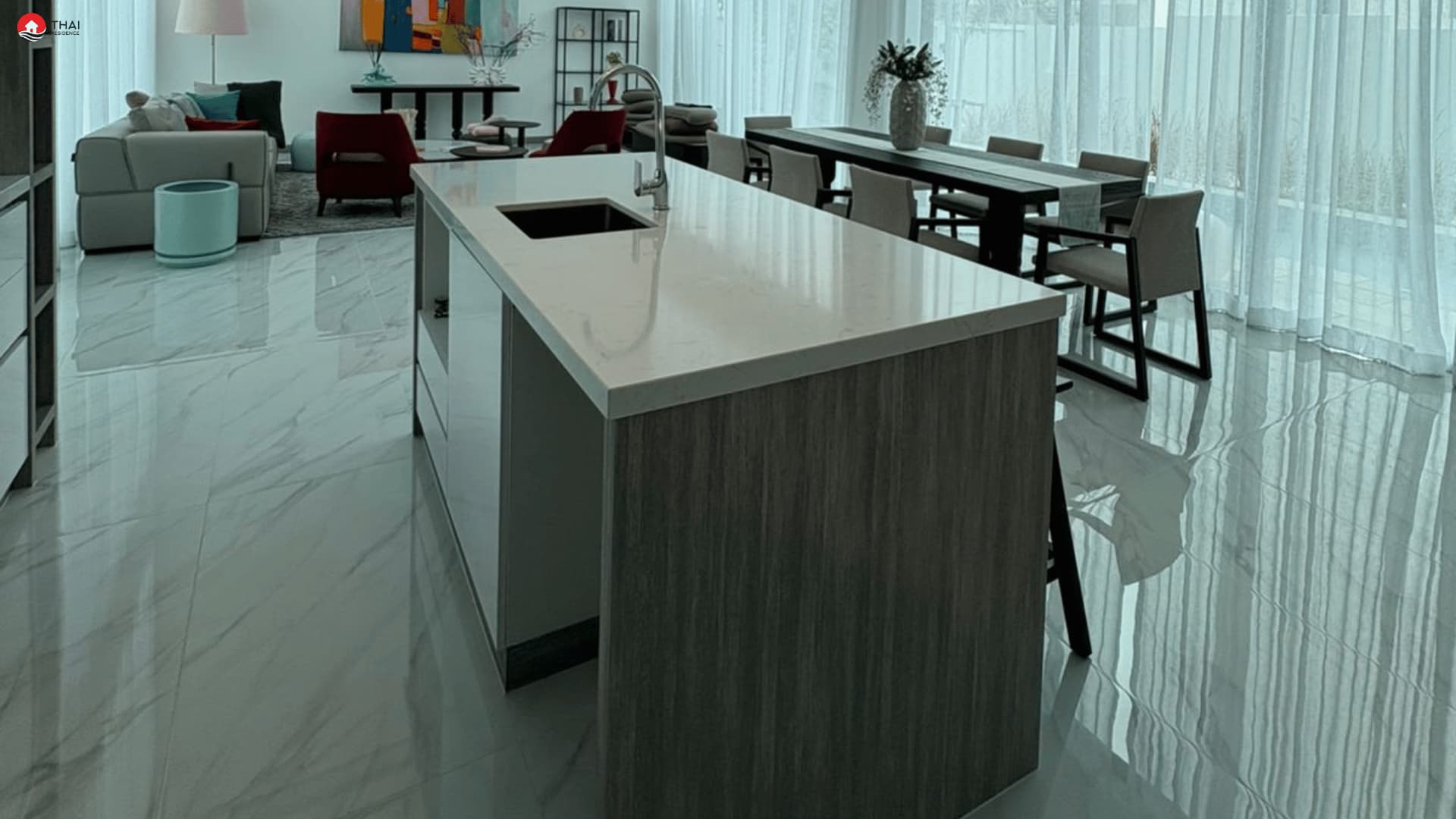 Spacious Kitchen