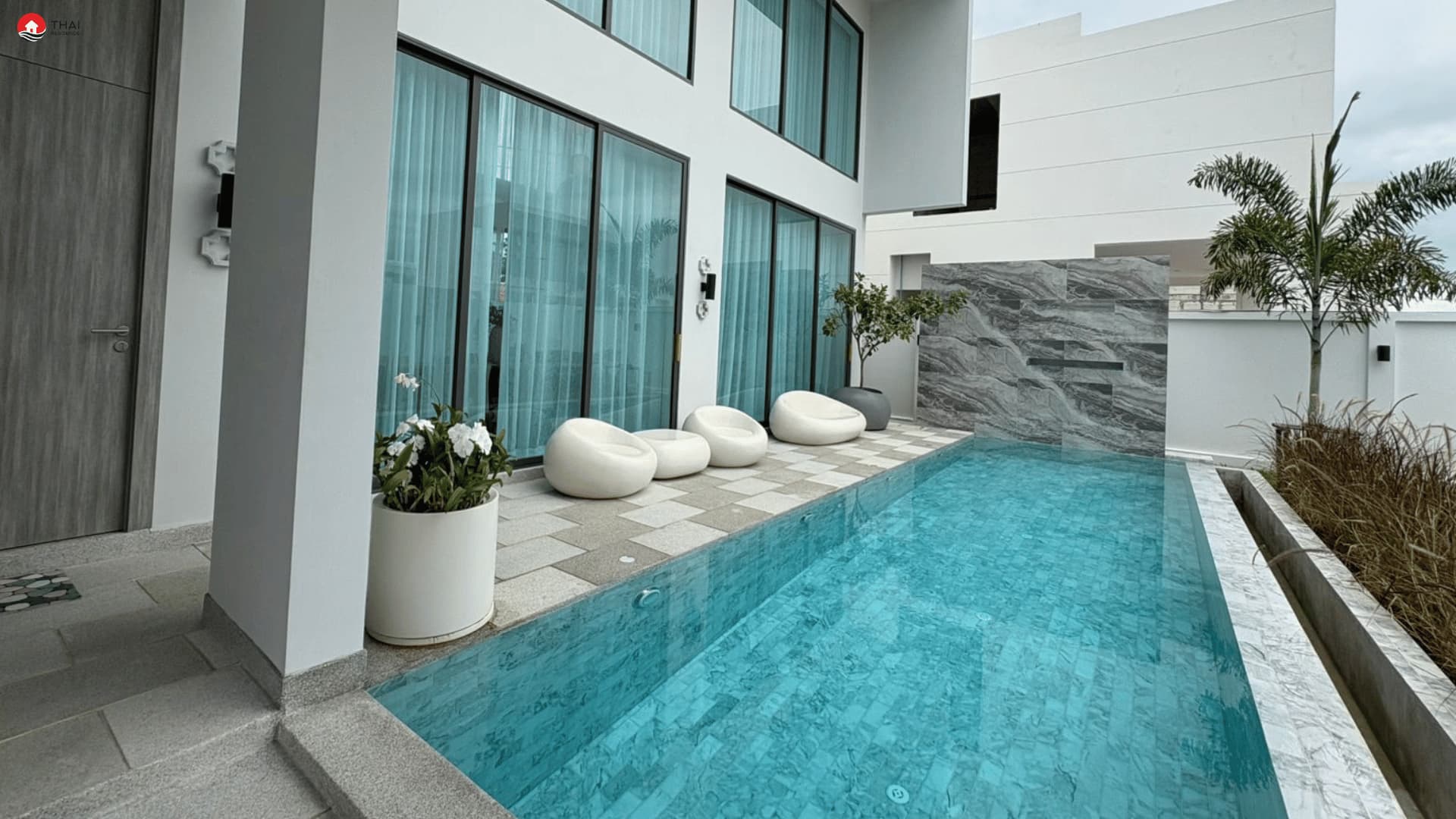 Private Pool