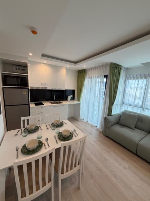 2 Bedroom apartment for Rent in Siam Oriental Dream, Pratumnak | Unit 724